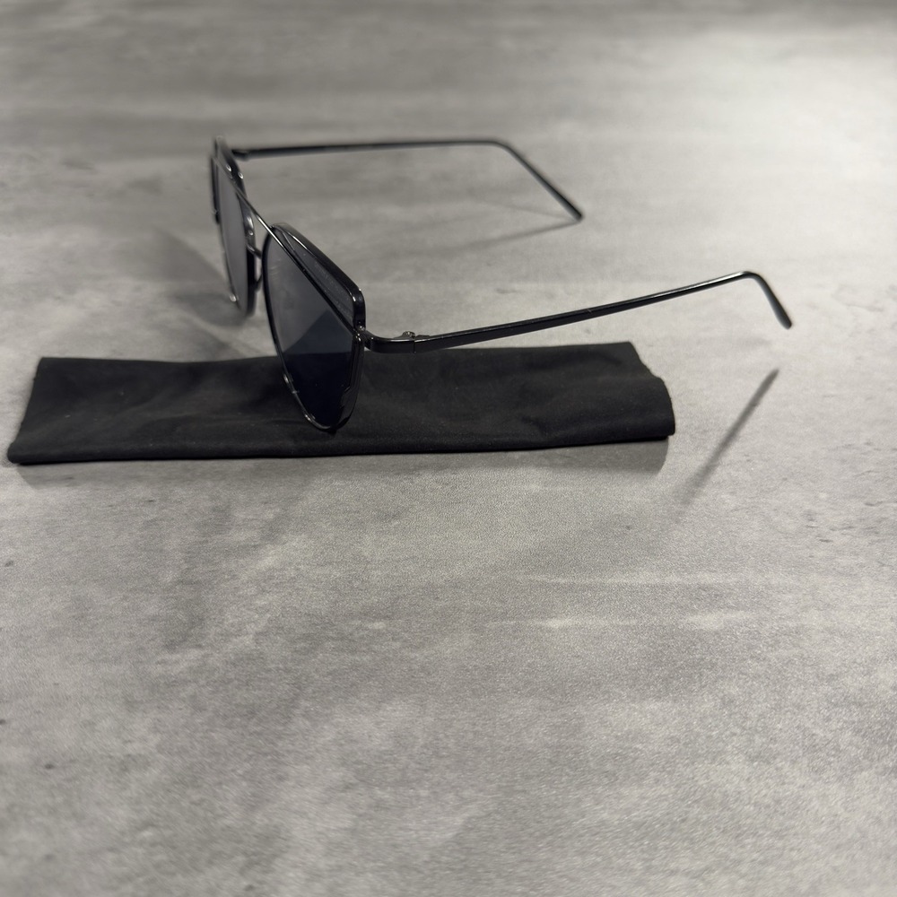 Gentle Monster Sunglasses Lovepunch‎ Black Cat Eye Col. 2 Korea Y2K Modern Chic - Picture 4 of 10